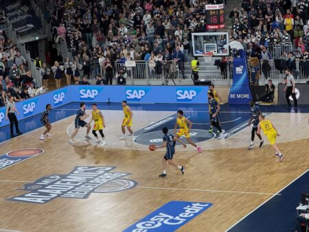 Ein vergnüglicher Sonntagnachmittag beim Basketball